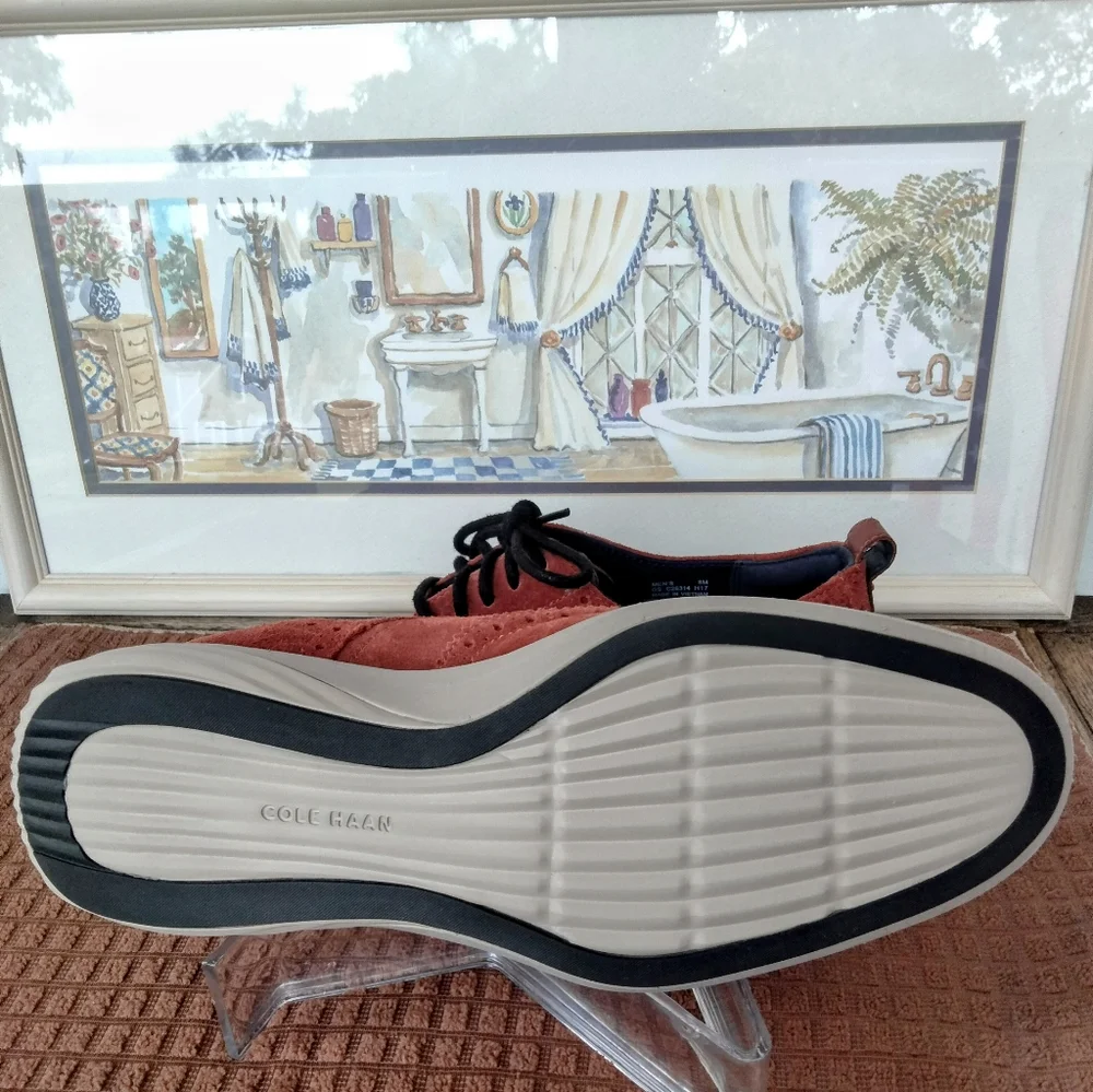 Cole Haan reposhing this